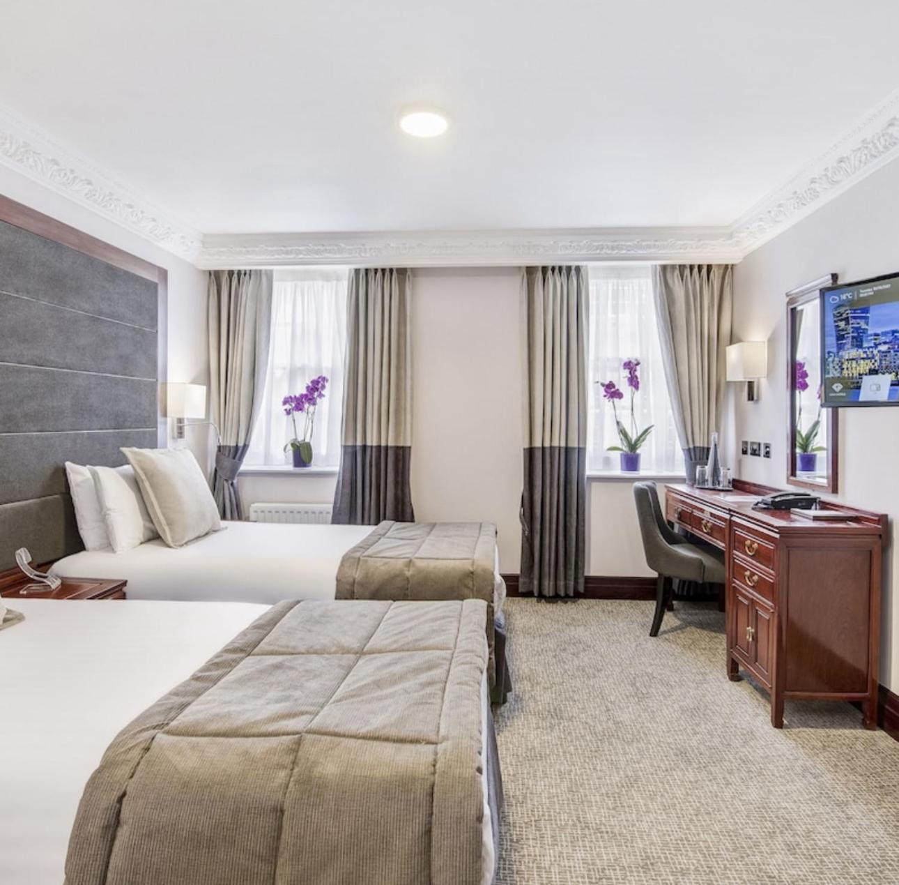 Va-Lencia Caro Hotel Кайро Екстериор снимка